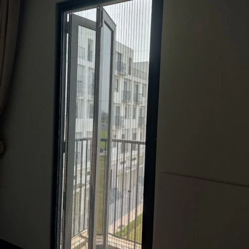 Alternative view of Cửa lưới xếp chống muỗi 1 cánh khung màu Xingfa DX 13