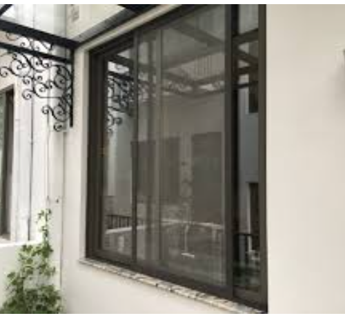 Cửa lưới chống muỗi lùa ngang lắp đặt cho vị trí cửa sổ DL 10